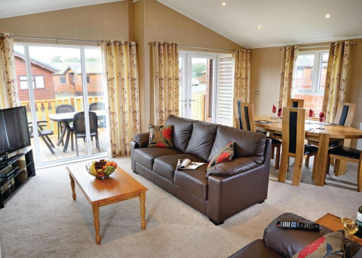 South Lakeland Leisure Village Hornby  Экстерьер фото