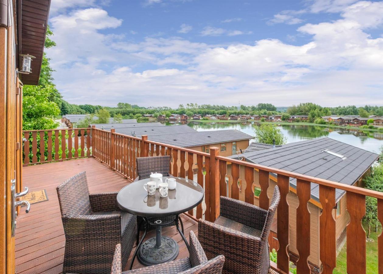 South Lakeland Leisure Village Hornby  Экстерьер фото