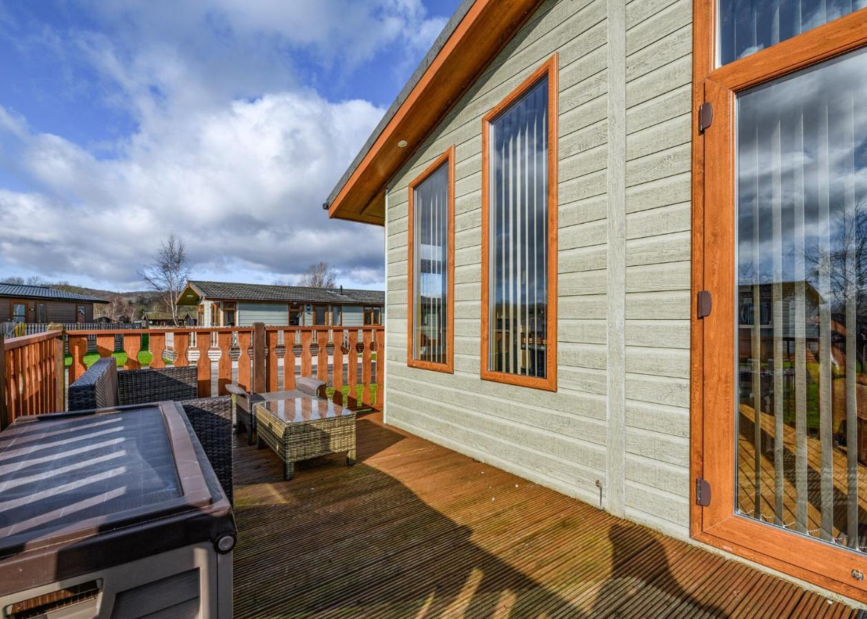 South Lakeland Leisure Village Hornby  Экстерьер фото