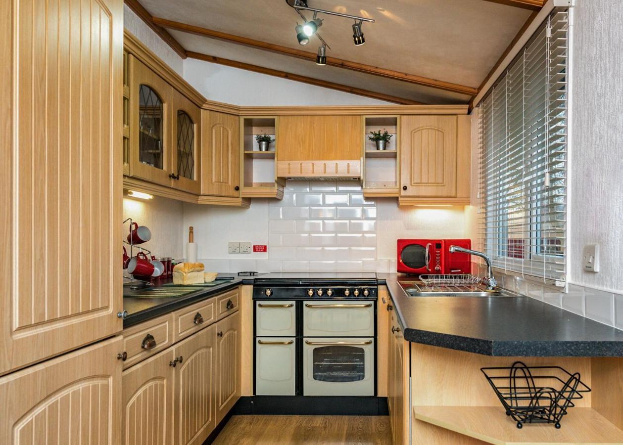 South Lakeland Leisure Village Hornby  Экстерьер фото